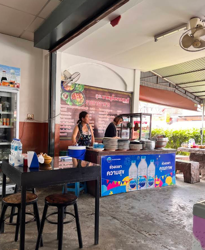 ขาหมูโบราณภูเก็ต(カオカームーボーラン)店内’様子