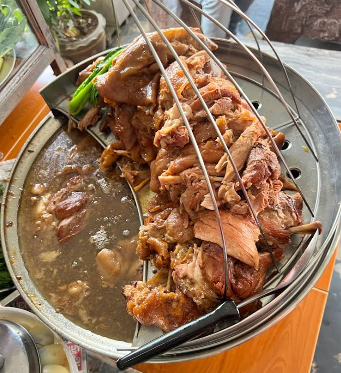 良く煮込まれた豚の煮物