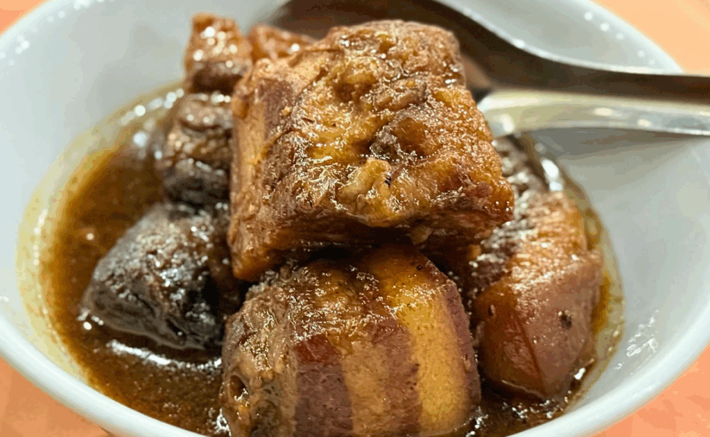 名物豚の煮込み