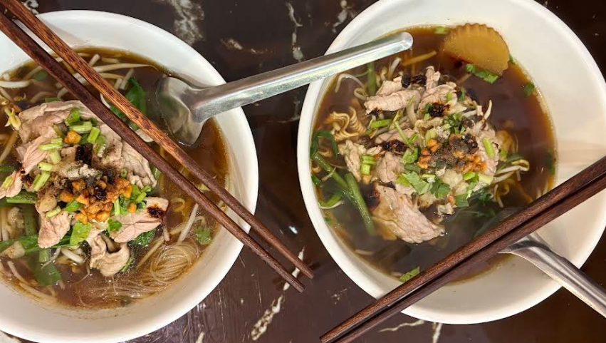 1000009 Thai Noodle Restaurant（ล้าน9ก๋วยเตี๋ยว）