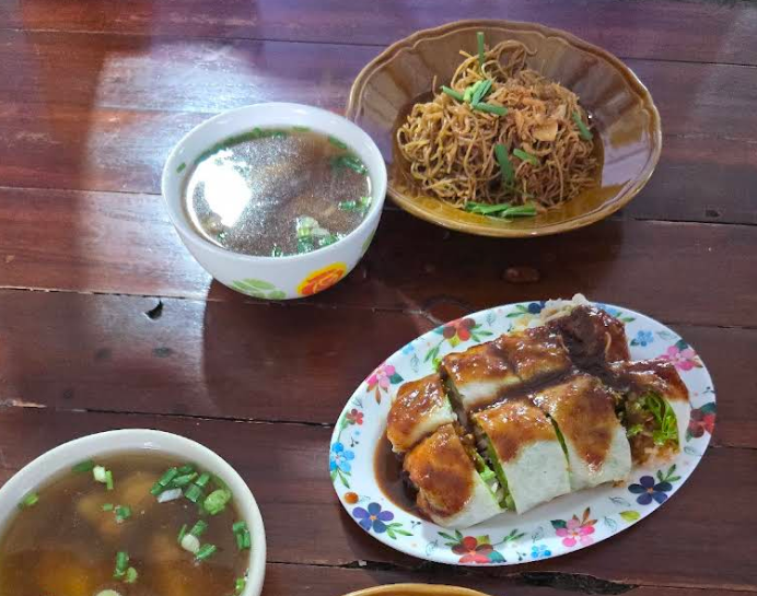 【プーケットタウン】Cham-Cha Local Market