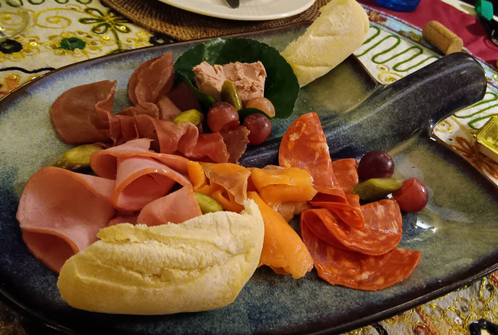 プーケット旧市街（Old Town）にある Dibuk Restaurant（ดีบุก レストラン）