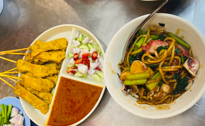 プーケット旧市街の地元グルメ「ลกเที้ยน2（Lock Tien Local Food）」