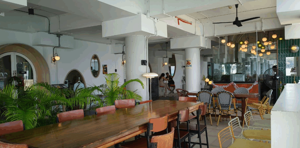 ムーンストーンカフェ(Moonstone Cafe)