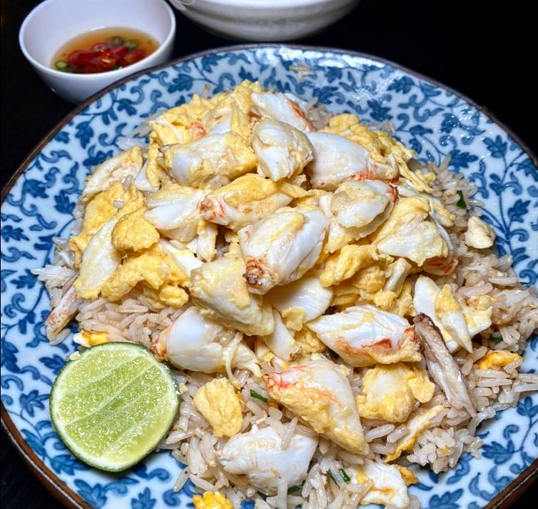 プーケットタウンの海鮮＆創作タイ料理｜Piset Restaurant Phuket 完全ガイド