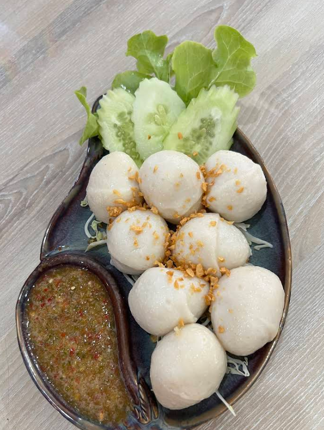 プーケットタウンの海鮮＆創作タイ料理｜Piset Restaurant Phuket 完全ガイド