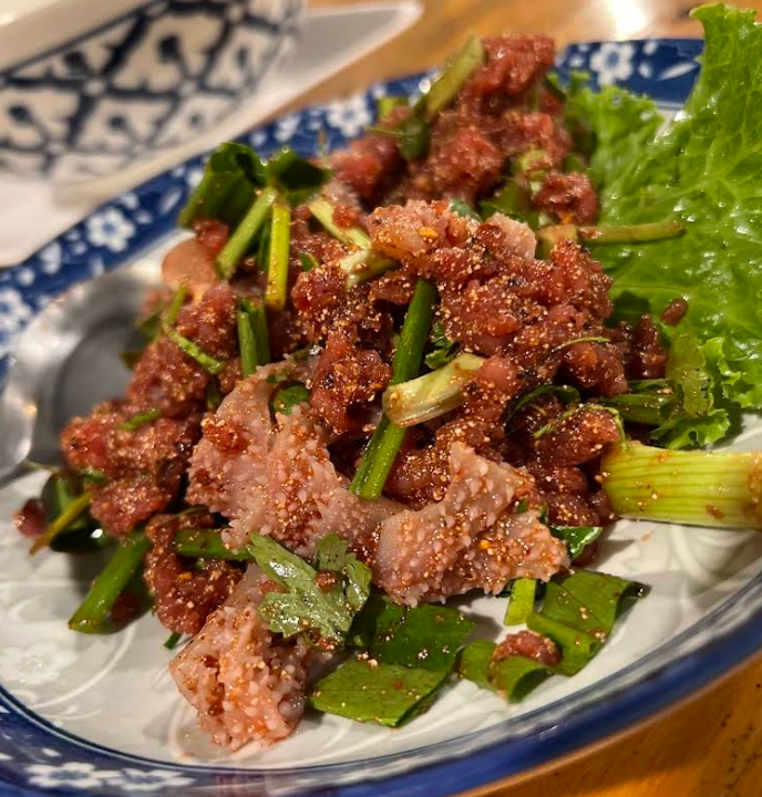 プーケット（ソムタム・ドーククン）本格イサーン料理の人気食堂