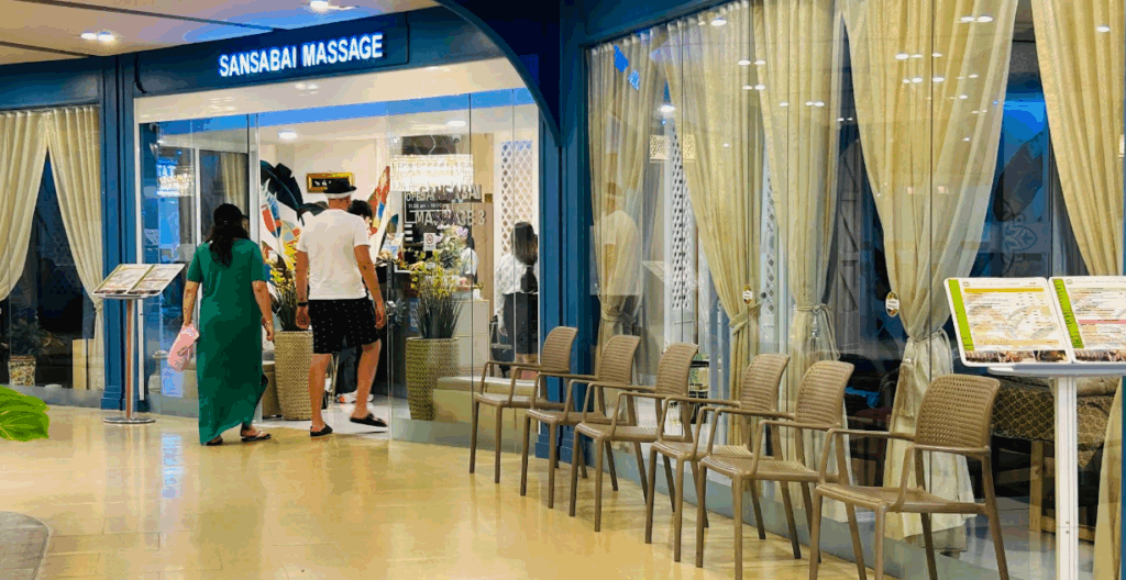 お店外観