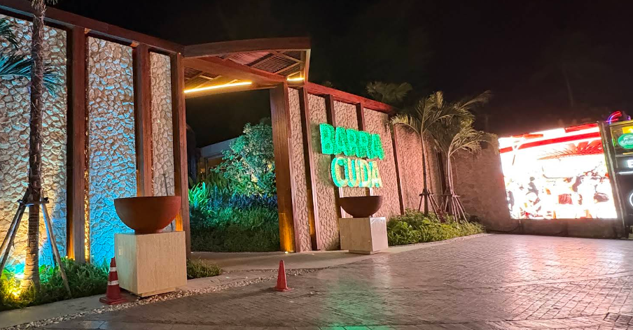 「Barra Cuda Beach Club Phuket（バラ・クーダ・ビーチクラブ）」