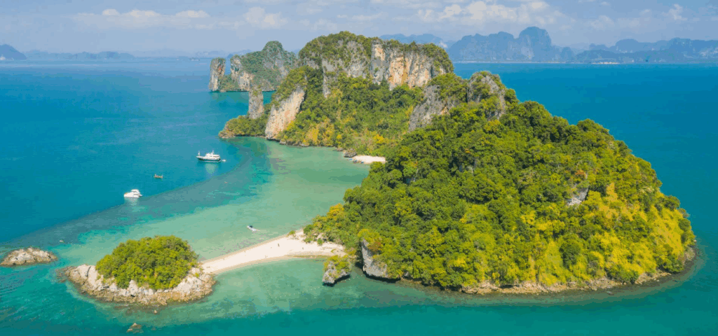 パクビア島外観