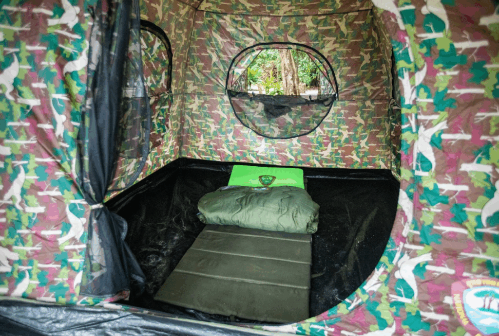 スリン諸島キャンプサイト（寝室）