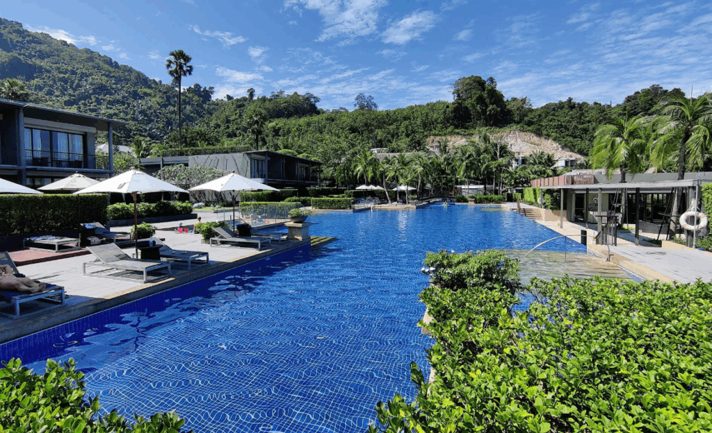 Phuket Marriott Resort & Spa, Nai Yang Beach