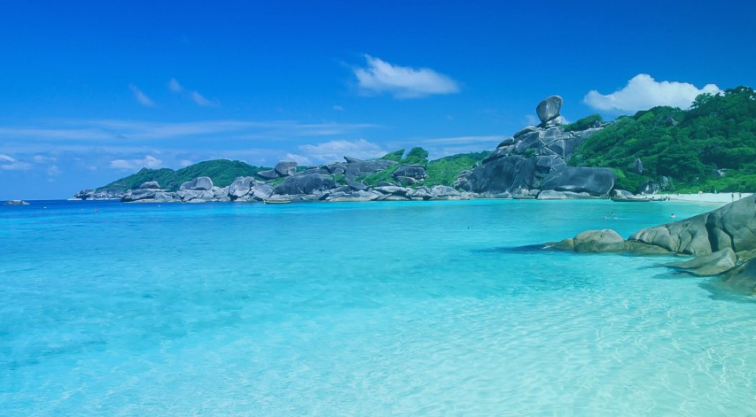 ハイシーズンのみ(11月~5月)まで期間のみツアー開催する・シミラン諸島