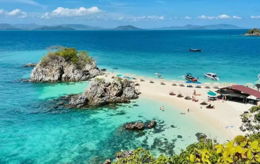 半日カイ島は朝出発、昼にはホテルへ戻れます、時間を有効に使い方にお勧めです