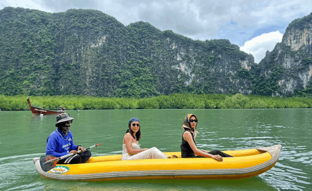 カヌー体験もできます