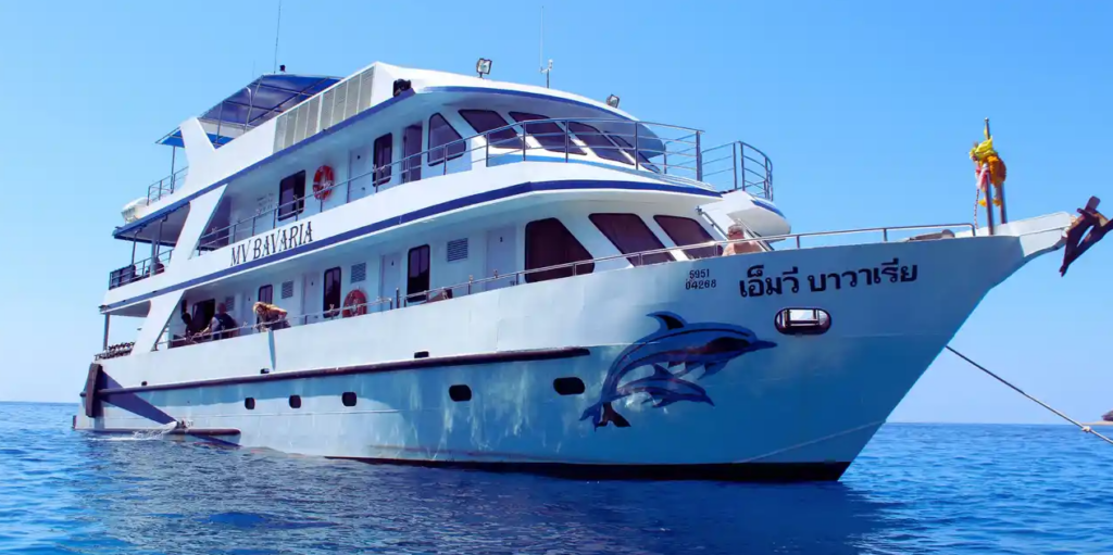 シミラン・スリン諸島 ダイブクルーズ｜Bavaria号