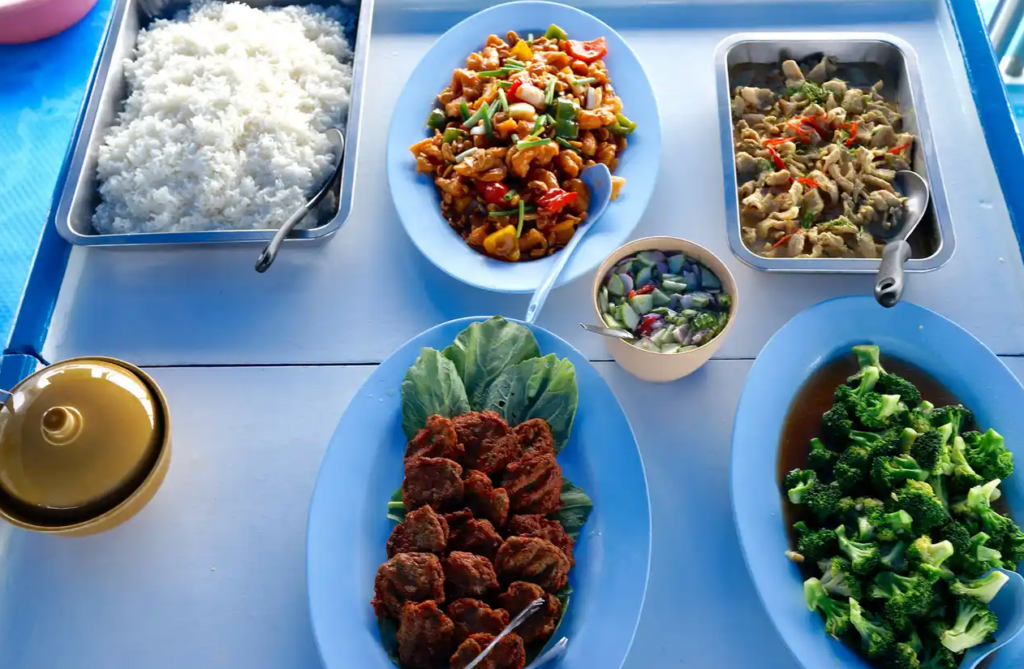 各種タイ料理が楽しめます