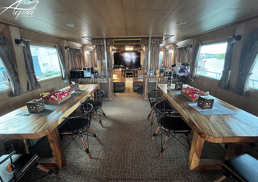 エアコン完備のサロン