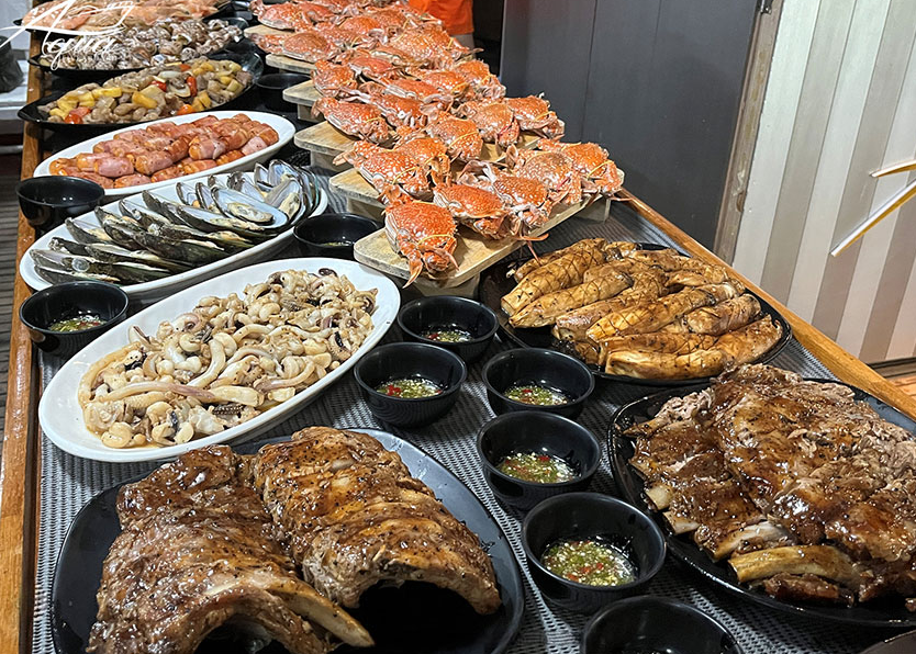 豊富な食事メニュー