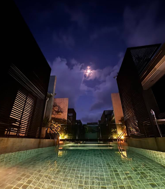 Xen Pool Accessプールアクセス・夜の雰囲気