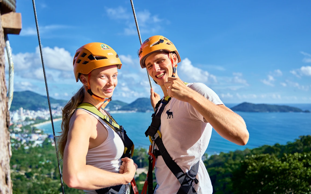 ダブルジップ(2人同時滑空)