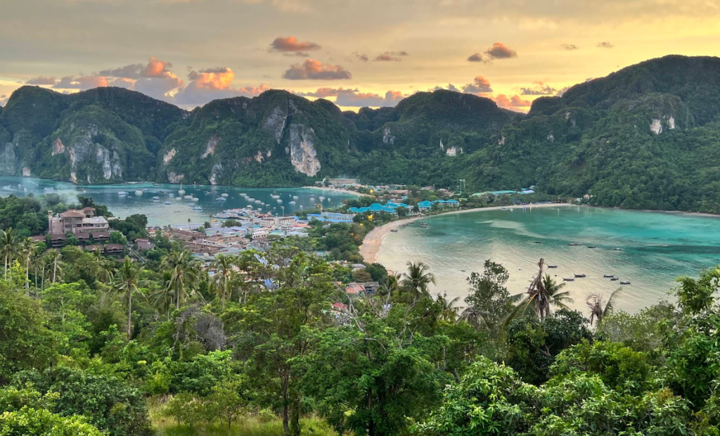 サンセット時ビューポイントからの眺め