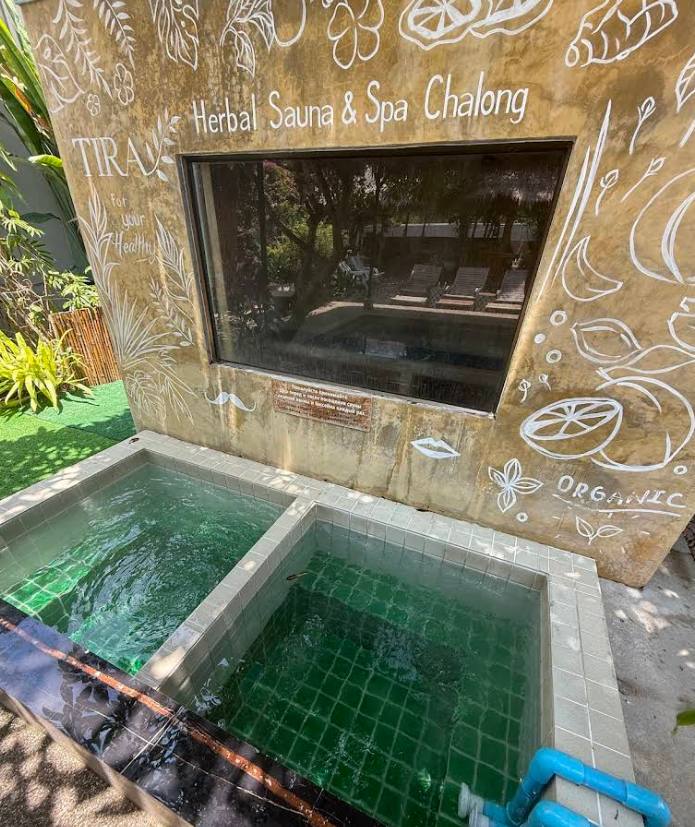 サウナの後に欠かせないのが冷水浴