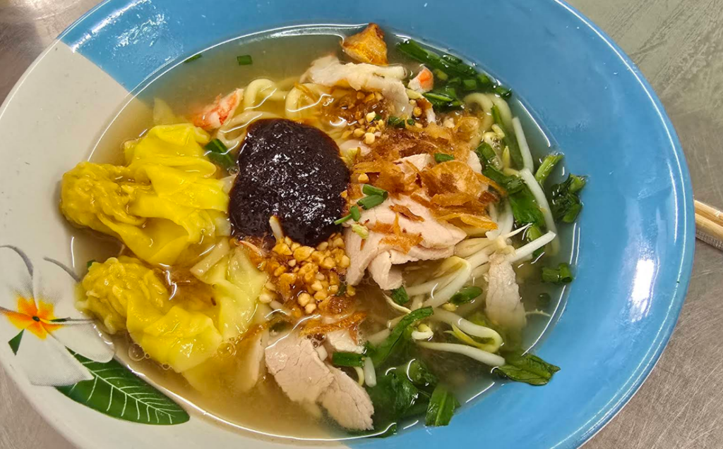 ホッケンミークリアスープで日本人も食べやすい