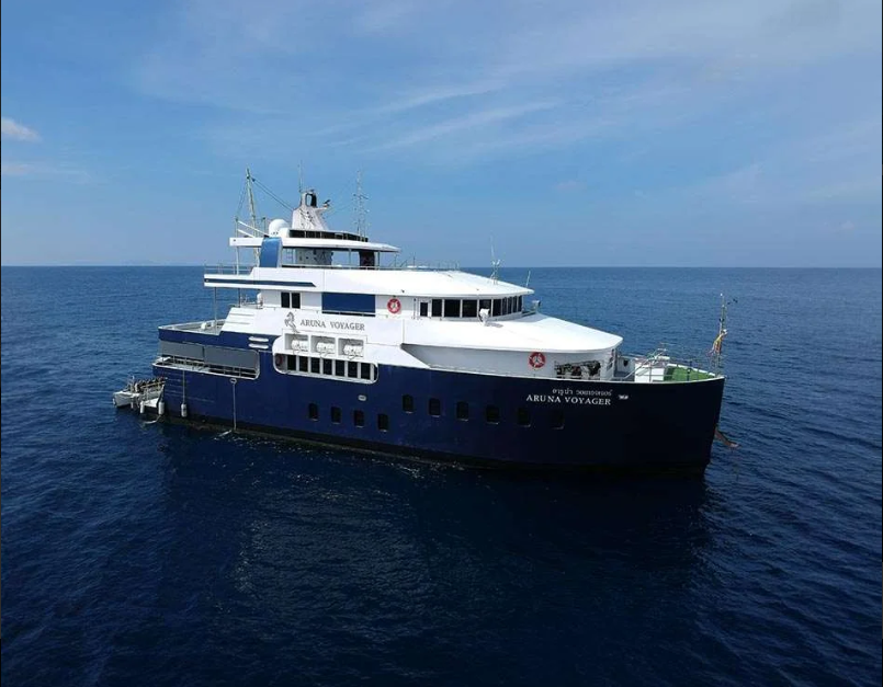 豪華アンダマン海クルーズ船Aruna Voyager